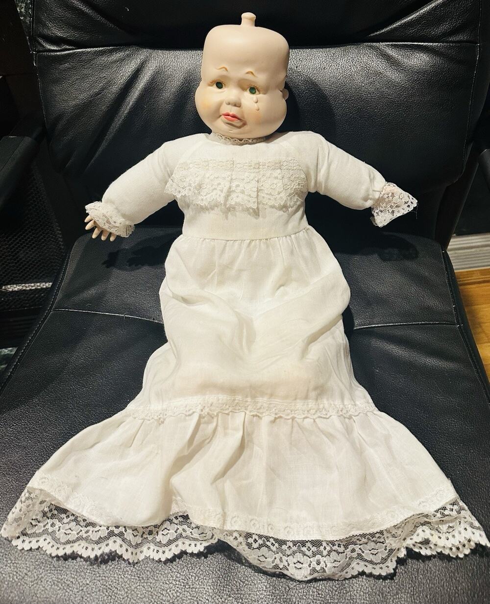 Three Faces of Eve 20" Porcelain Doll with Swivel Head Vintage Creepy